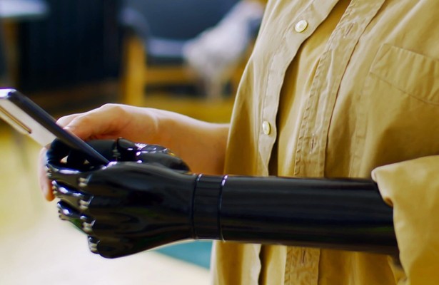 Quick Connections with Alie Ward