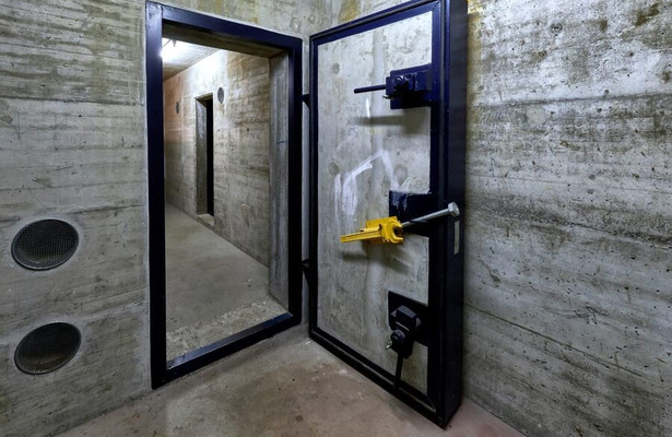 Re: Die Schweizer und ihre Bunker