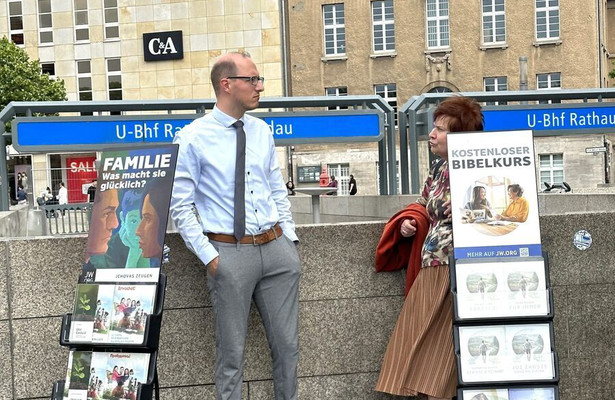 Re: Inside Jehovas Zeugen