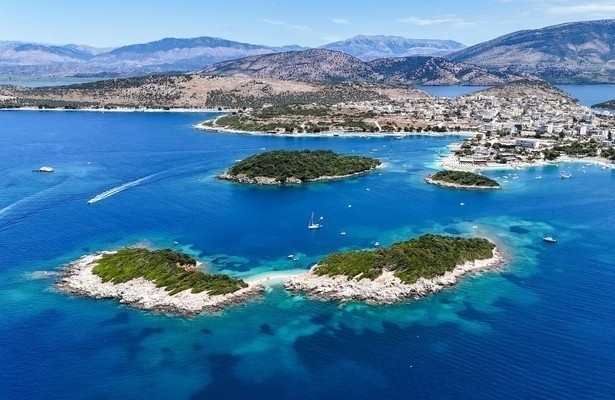 Roadtrip durch Albanien - Tirana, Riviera und Albanische Alpen mit Sarazar