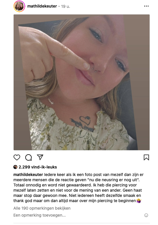 Mathilde (URK!) bijt van zich af