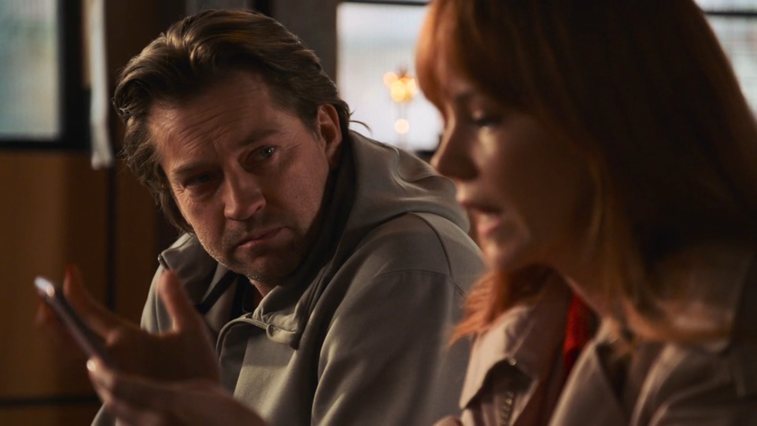 Rik vergeet Elisa om het Shanti naar de zin te maken