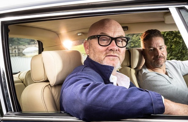 Salvage hunters: Classic cars