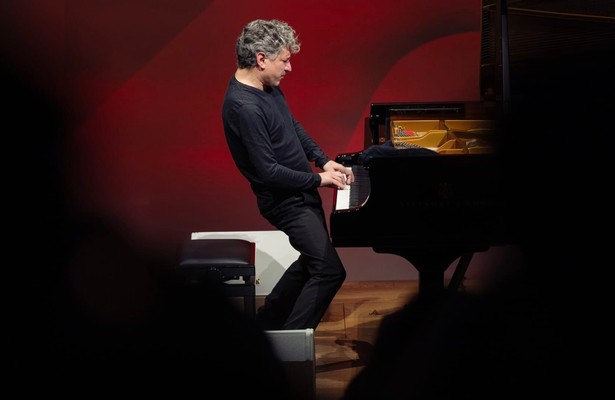 Shahin Novrasli à la Fondation Louis Vuitton, Paris