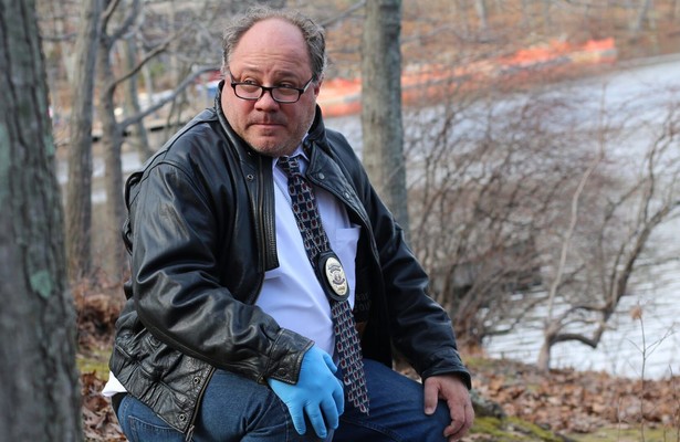 Six Degrees of Murder