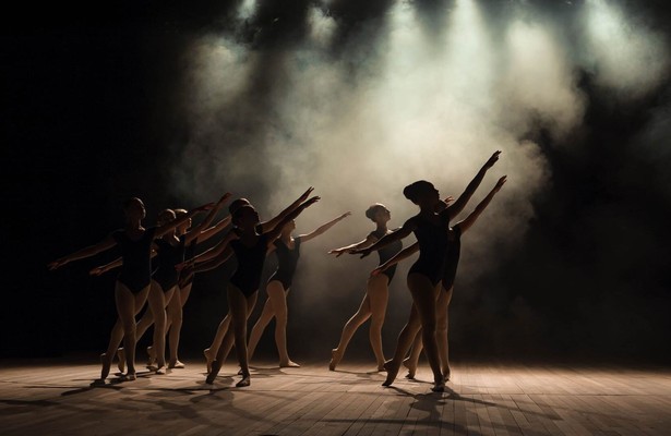 Stage School & die Faszination des Musicals