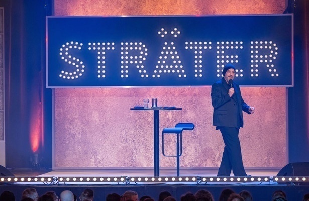 Sträter - Schnee, der auf Ceran fällt