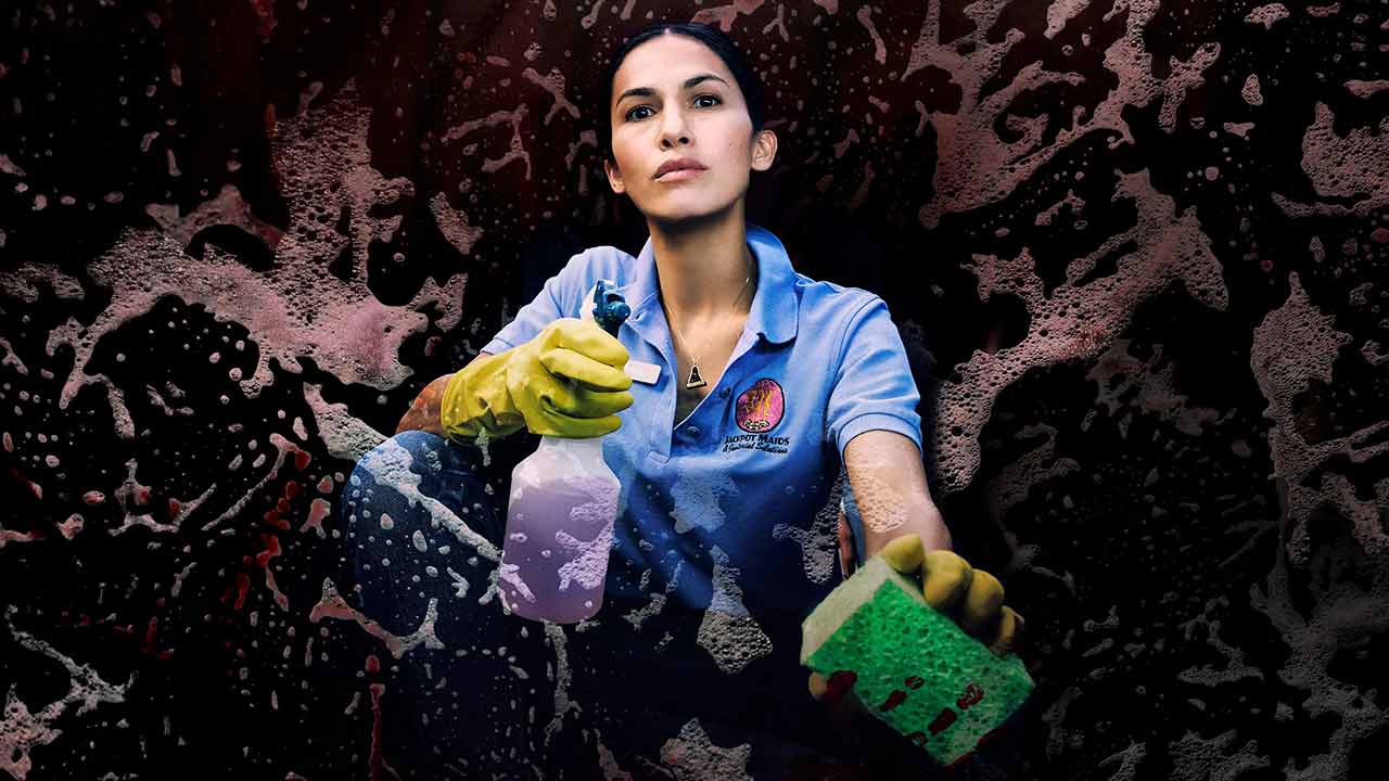 Élodie Yung is terug als geheimzinnige poetsvrouw in seizoen 3 van The  Cleaning Lady