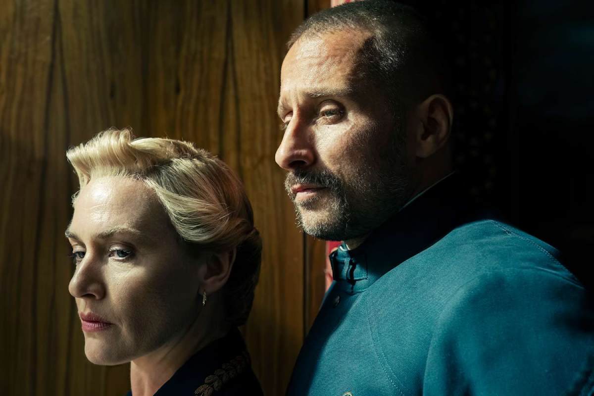 Matthias Schoenaerts: 'The Regime is zo excentriek en absurd dat ik er heel veel lol mee heb gehad'