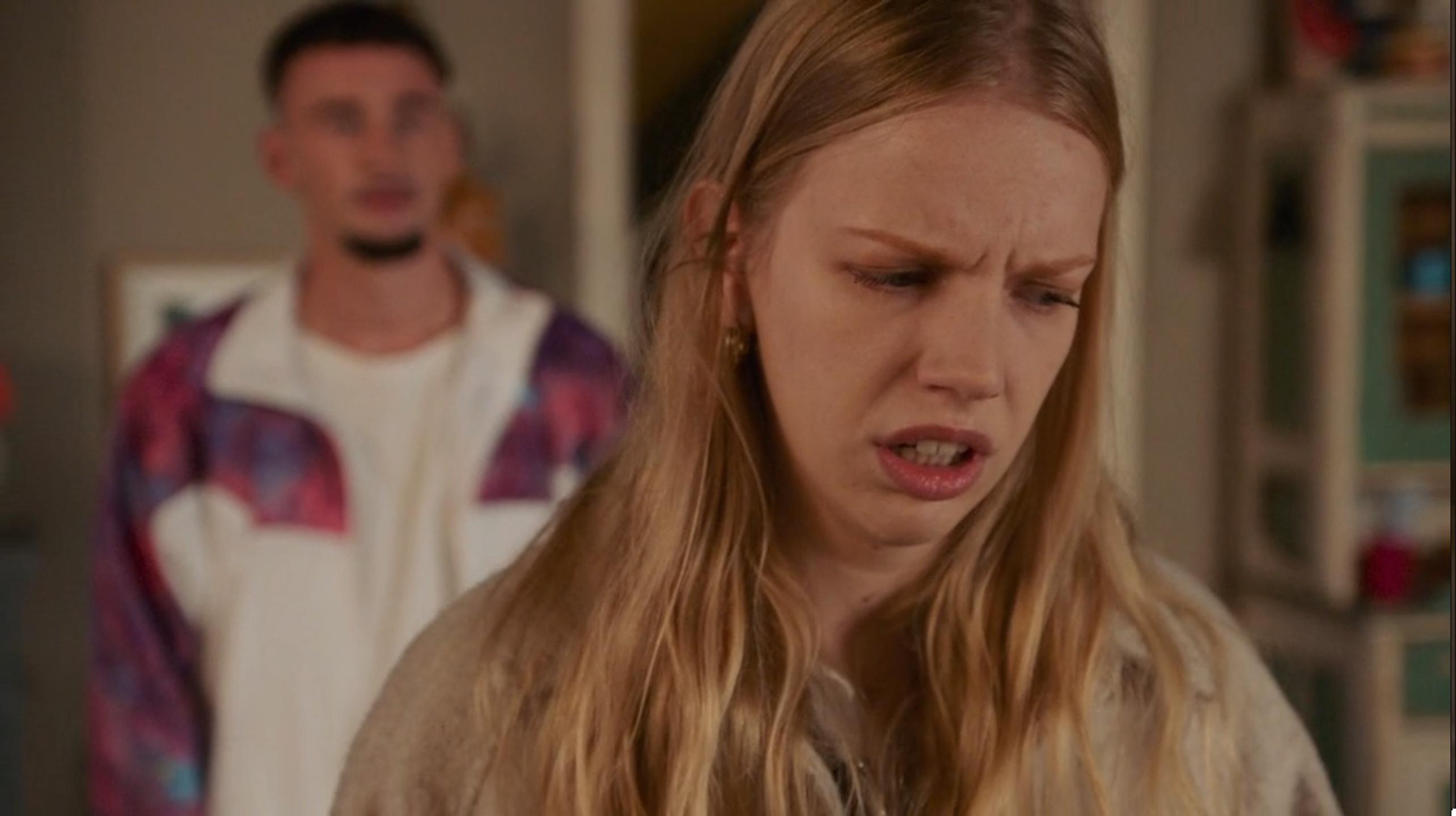 Troj moet Stella beschermen