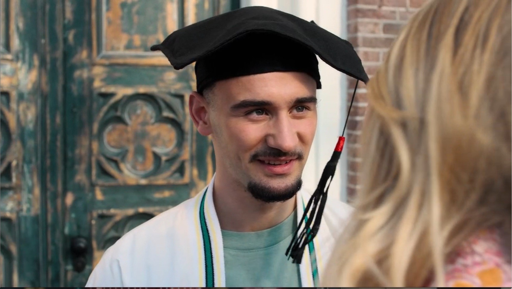 Nola weet Troj terug te winnen met een verrassing