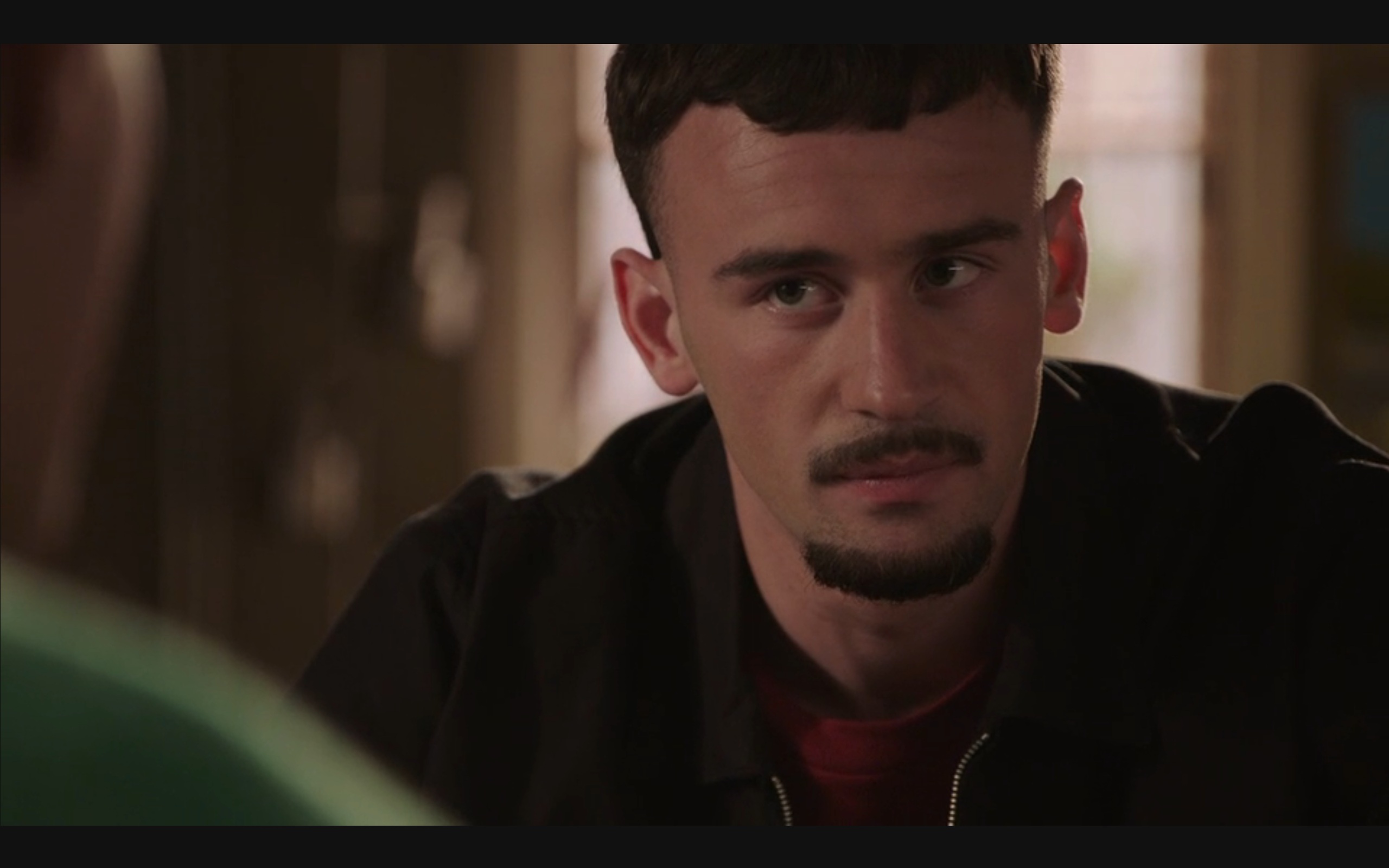 Troj heeft al genoeg ellende aan zijn hoofd