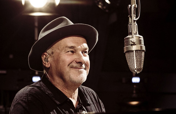 The Swinging Christmas Show