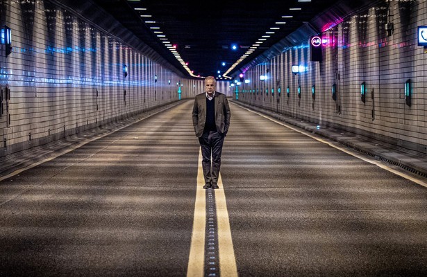 TRUDE, Mike und der Neue Elbtunnel: Hubertus Meyer-Burckhardt über das Nadelöhr des Nordens