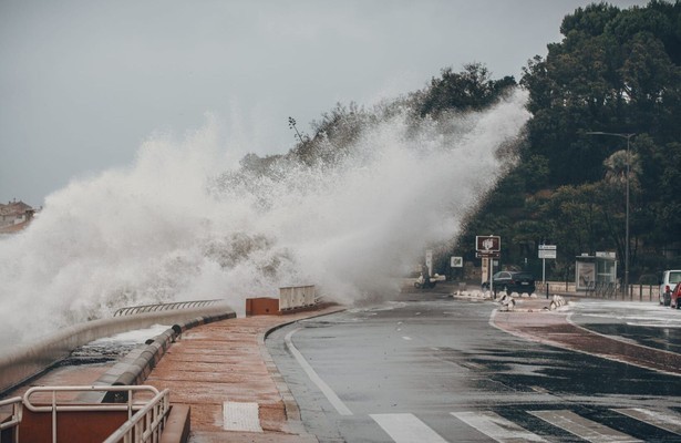 Tsunami