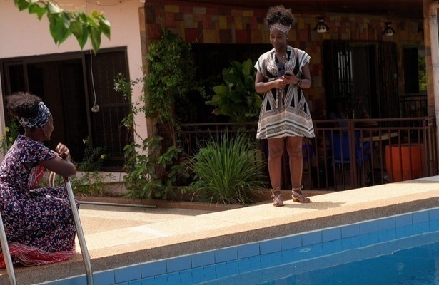 Unser Vater, der Staatschef - Schweizerinnen auf Spurensuche in Ghana