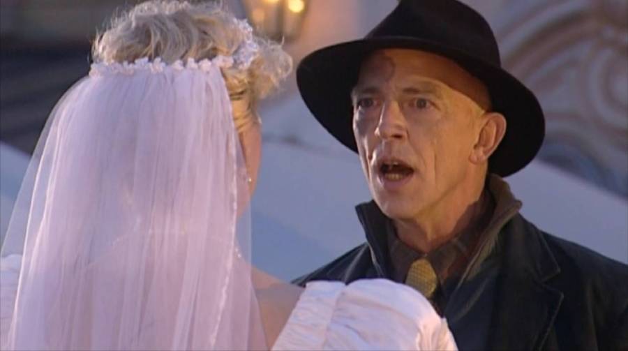 Arie van Swieten met Ellie van Engelen in Het Huis Anubis.