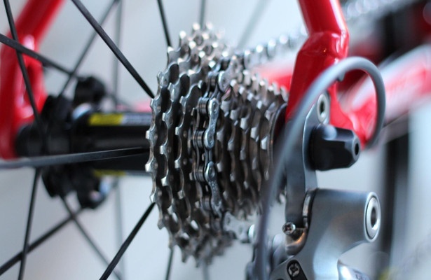 Sporza - Wielrennen: Dwars door Vlaanderen