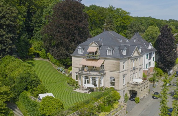 Wuppertal und die einzigartige Schwebebahn