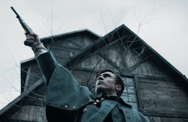 Young Edgar Allan Poe: Raven's Hollow