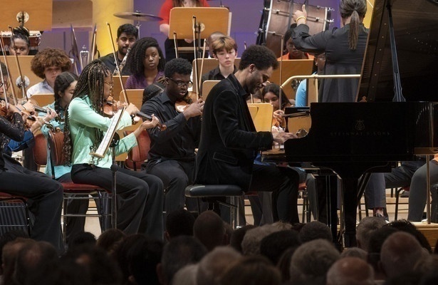 Young Euro Classic 2022: Chineke! Junior Orchestra, Glass Marcano