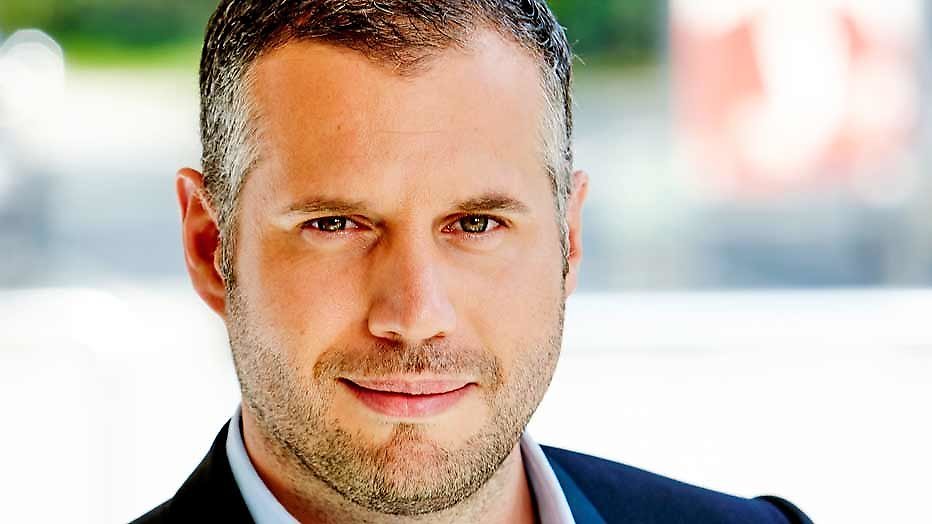 Tijl Beckand bijt zich vast in Beethoven - TVgids.nl