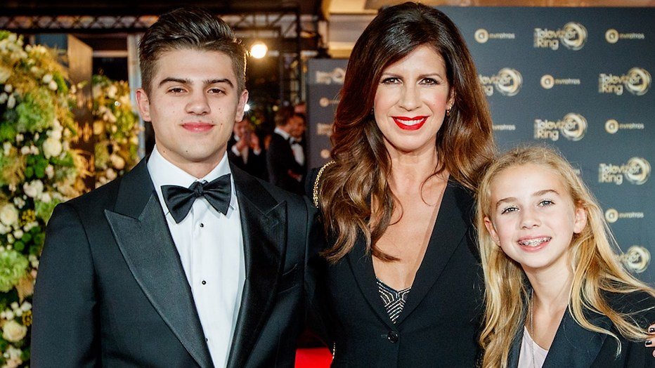 Zoon Antonie Kamerling schrijft boek over z'n vader - TVgids.nl