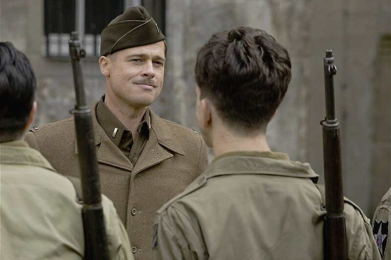 Nazi's jagen met Brad Pitt in Inglourious Basterds TVgids.nl
