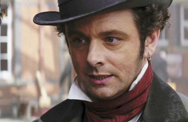 Michael Sheen als Charity in The Adventurer: The Curse of the Midas Box