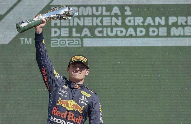 Max Verstappen wint in Mexico