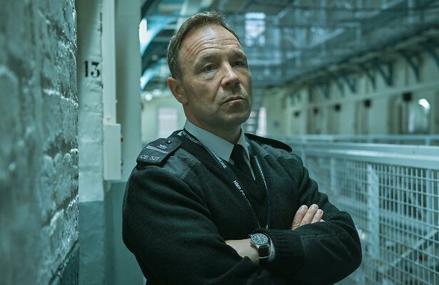 Stephen Graham als Eric McNally in Time