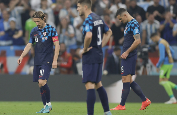 2,4 miljoen kijkers zien hoe Argentinië de finale haalt van het WK Voetbal.