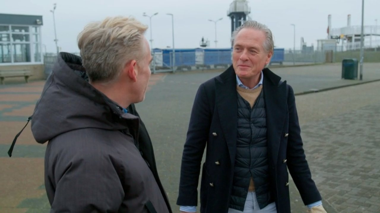 Jort Kelder laat Art het prachtige Terschelling zien in Rooijakkers over de Vloer TVgids.nl Jort Kelder laat Art het prachtige Terschelling zien in Rooijakkers over de Vloer TVgids.nl