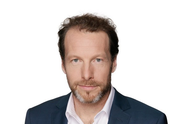 Herman van der Zandt voor NOS Watersnoodjournaal