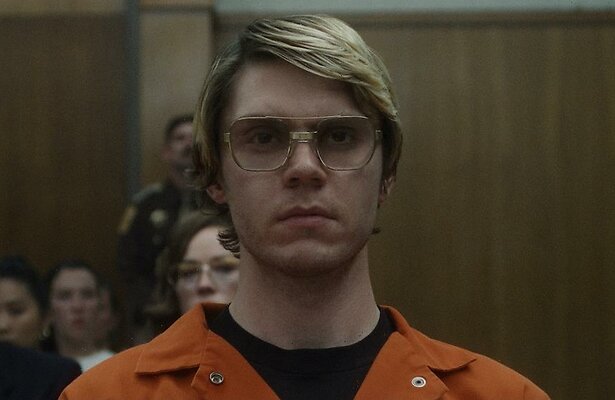 Dahmer - Monster: The Jeffrey Dahmer Story