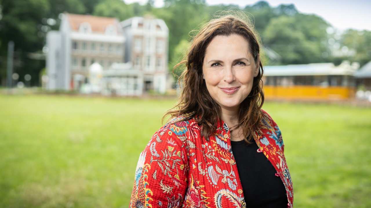 Anniko van Santen te zien in Beat the Champions VIPS: 'Beetje bang voor