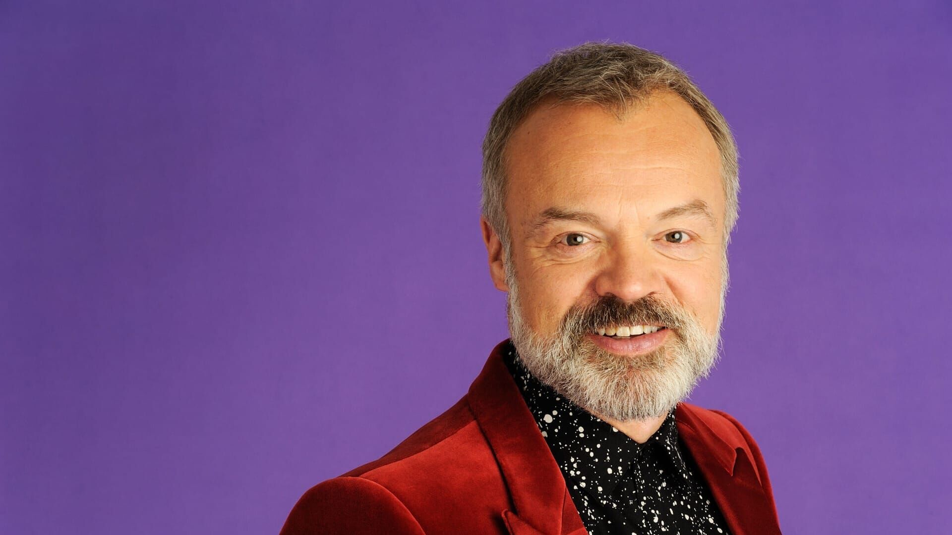 Graham Norton Sluit Het Jaar In Stijl Af Met Emma Stone En Mark Ruffalo TVgids Nl