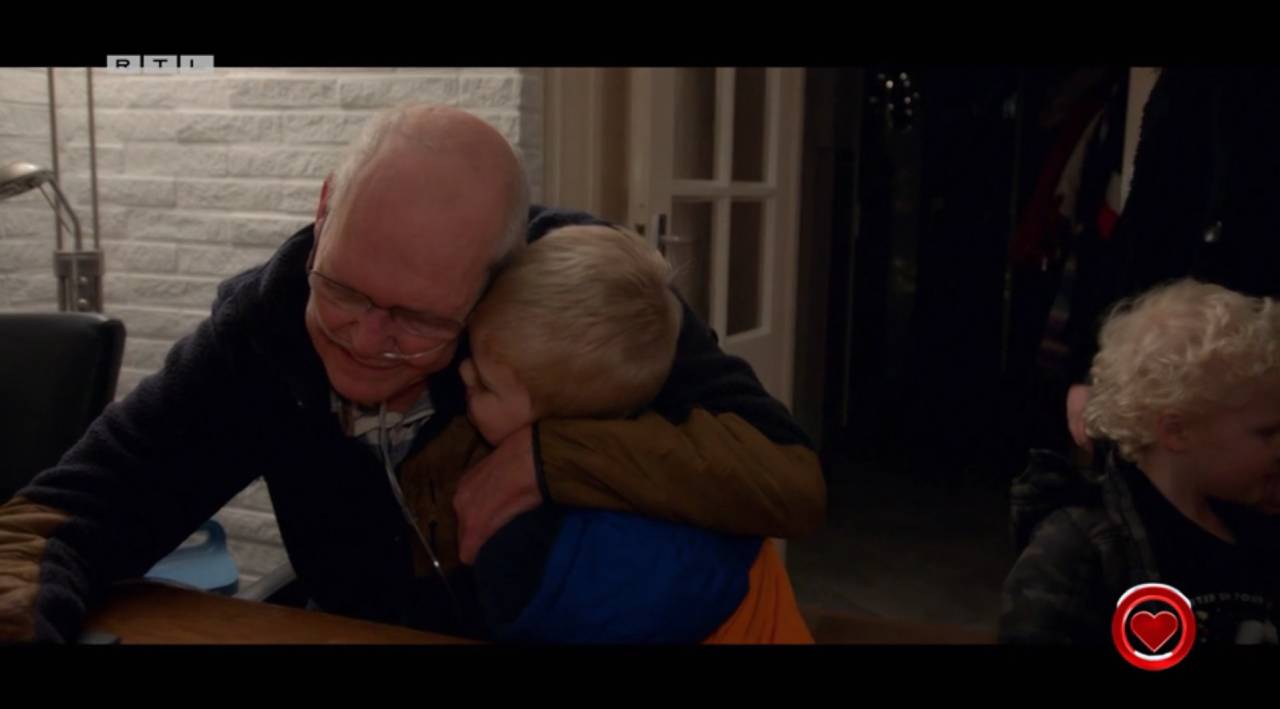 De TV van gisteren Robert ten Brink heer en meester op kerstavond met