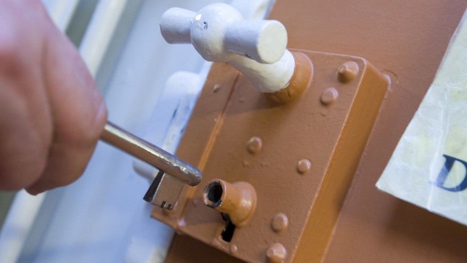 Serie over moordenaar 'Het beest van Harkstede' - TVgids.nl