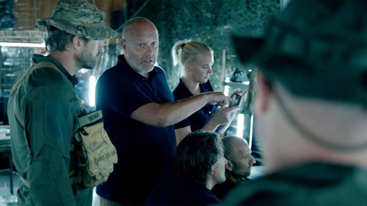 De voortvluchtige duo's strijden verder in Hunted into the Wild VIPS