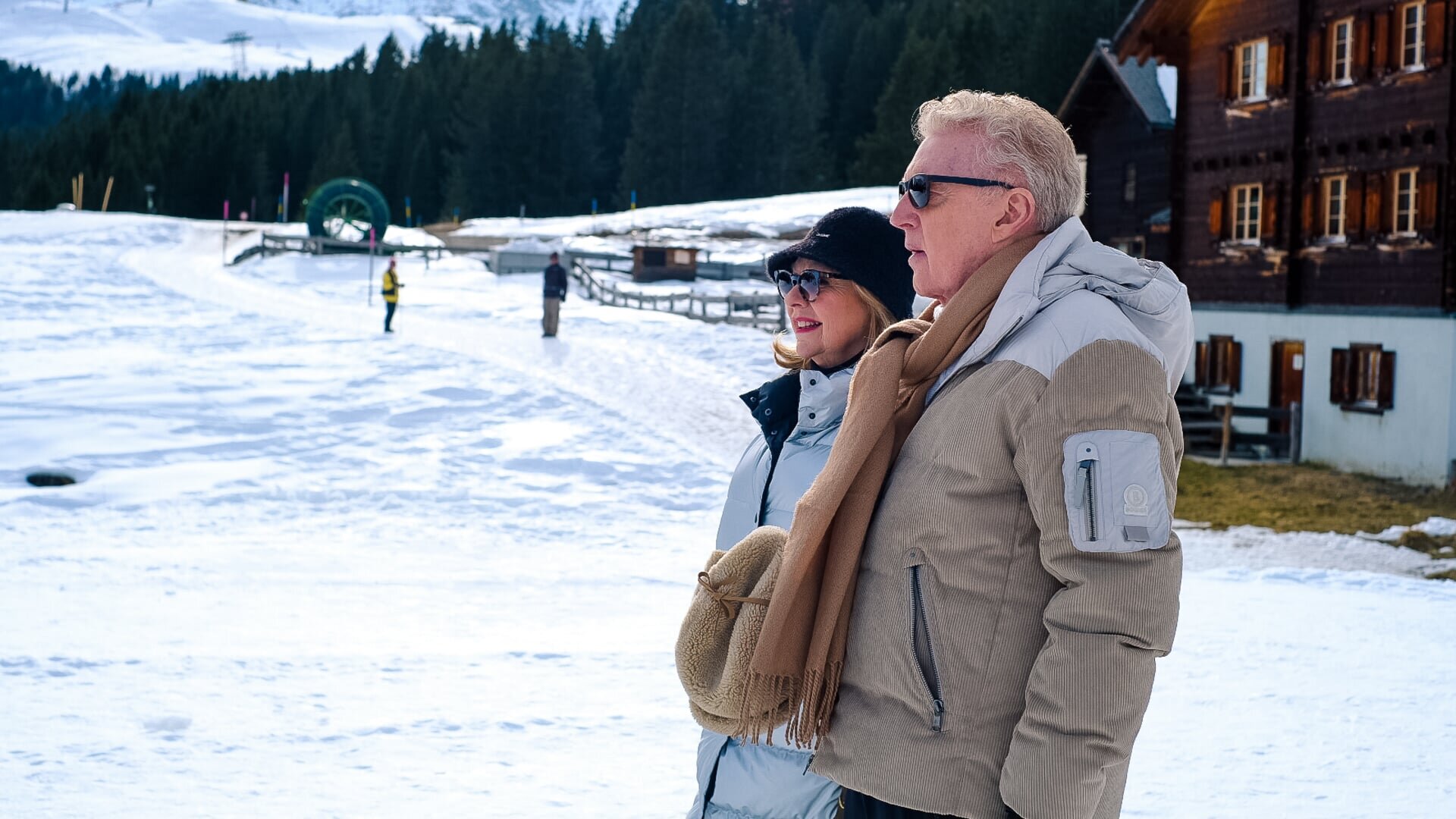 Janny van der Heijden en André van Duin bereiken het eindpunt in slot