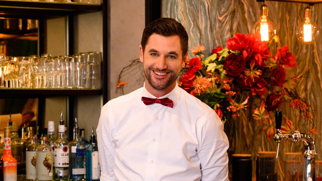 Victor Abeln al zeven jaar barman bij First Dates: 'Soms mismatches