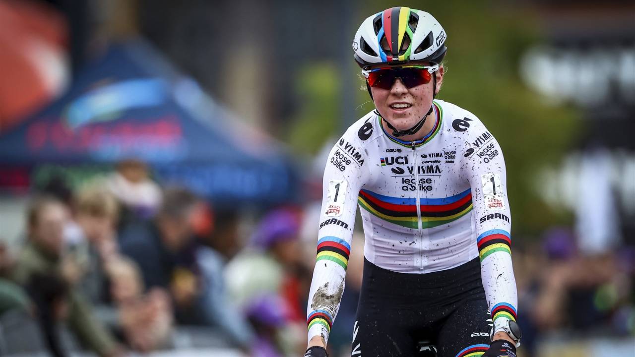 Alle ogen zijn gericht op Fem van Empel en Lucinda Brand tijdens de wereldbeker cyclocross in Dublin