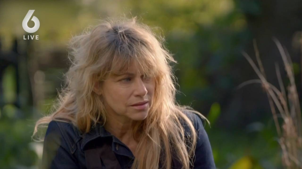 Video: Ellen ten Damme praat in Boerderij Van Dorst voor het eerst over Ali B