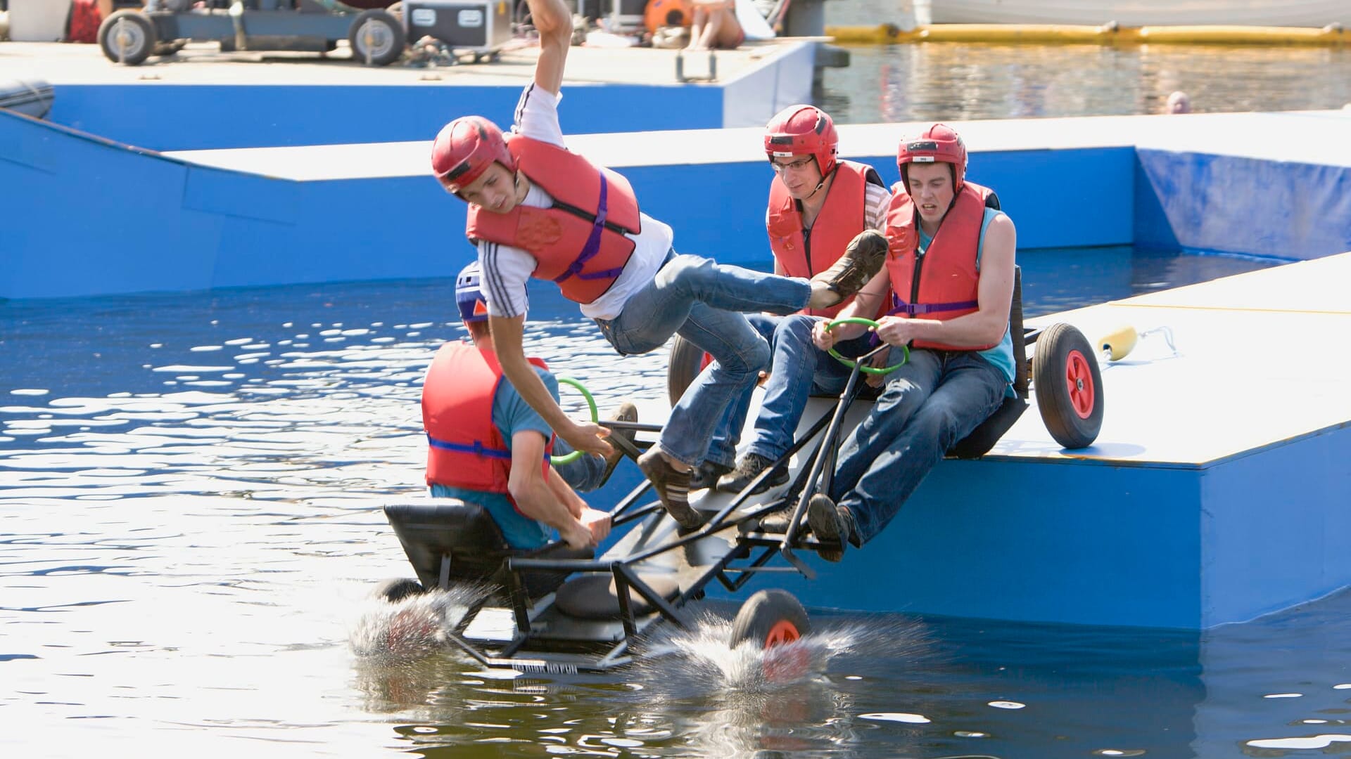 Nog een keer genieten van Het Beste van 50 Jaar Te Land, Ter Zee En in