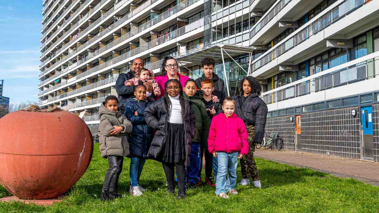Familie Huisraad uit Waar Doen Ze Het Van? duikt op in nieuw SBS6