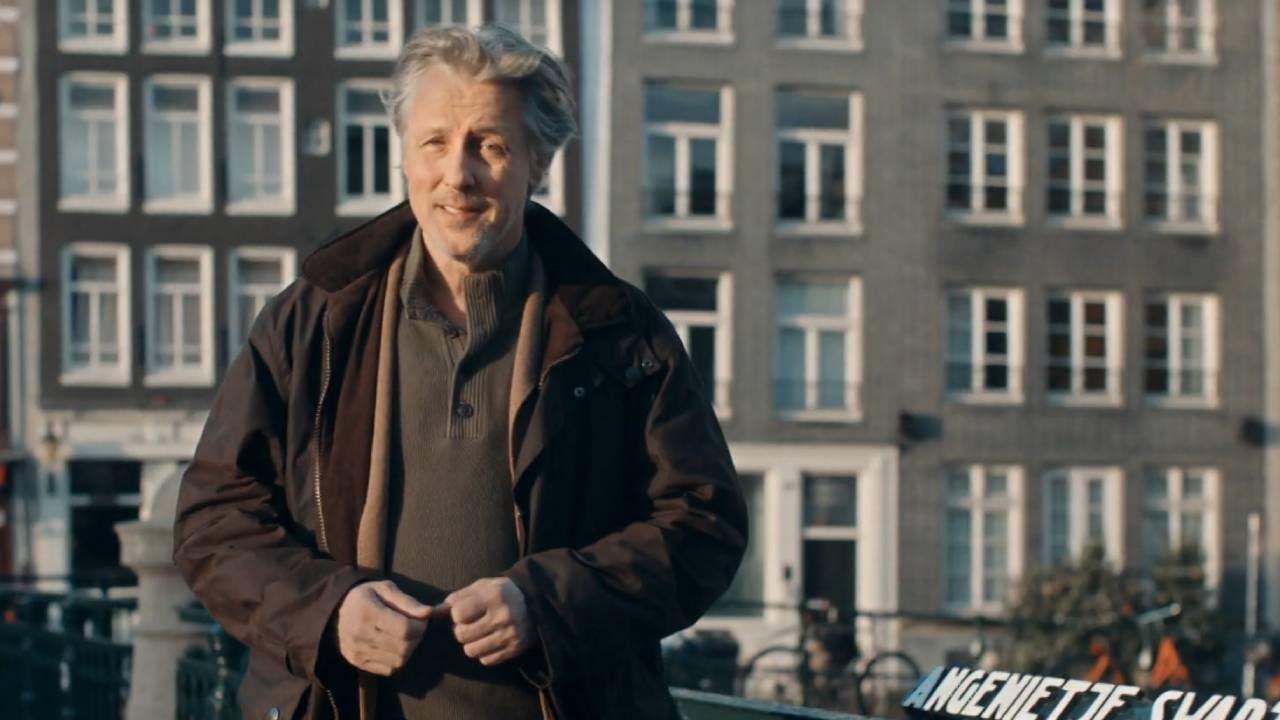 Dit programma vervangt Het Verhaal van Nederland – Amsterdam op NPO1