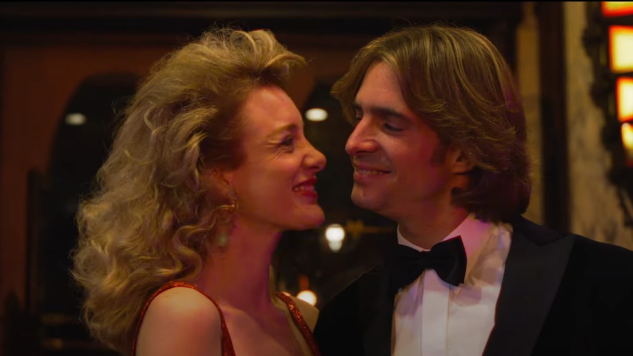 Bekijk nu: De eerste beelden van Isa Hoes' boekverfilming Toen Ik Je