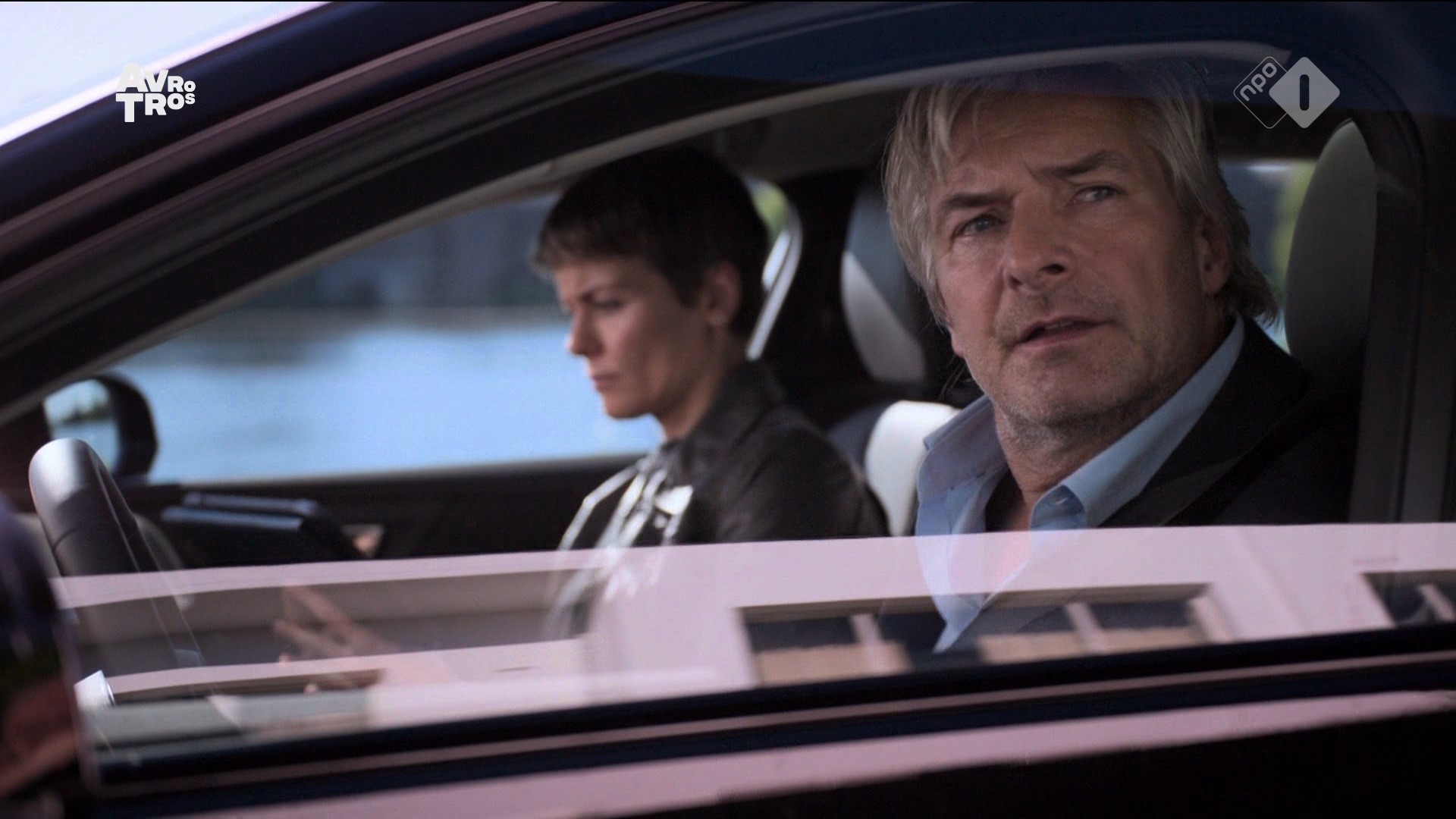 De TV van gisteren: The Headliner genadeloos onderuit tegen Flikken