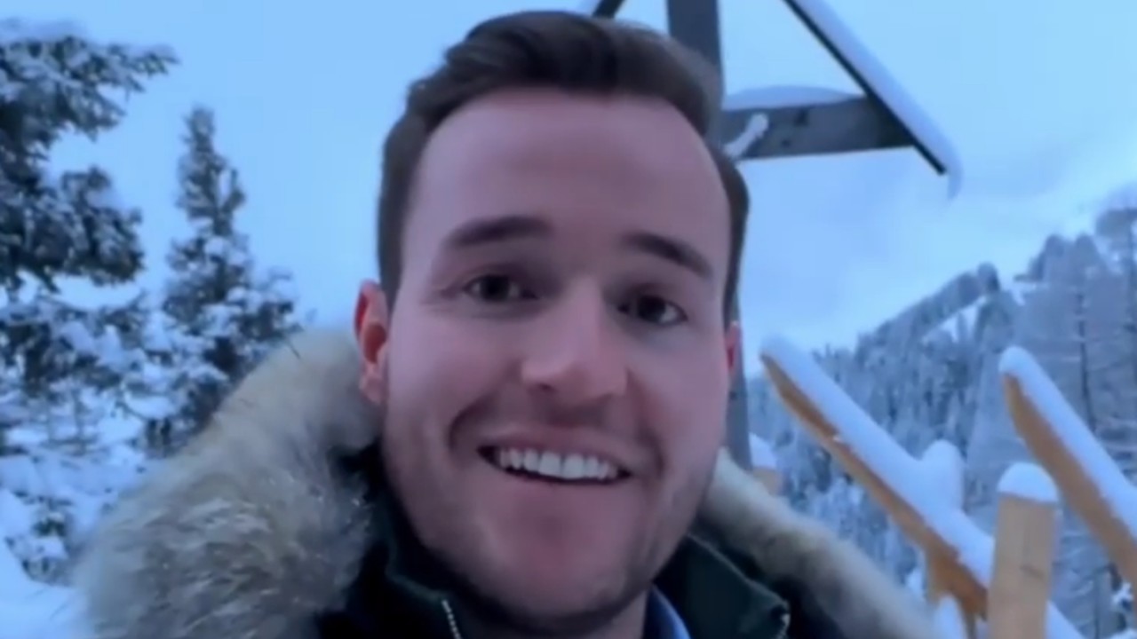 Saul (29) gaat op zoek naar de liefde in Winter Vol Liefde - TVgids.nl